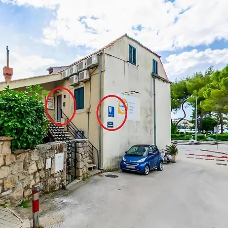 Апартаменты Captain's Place *