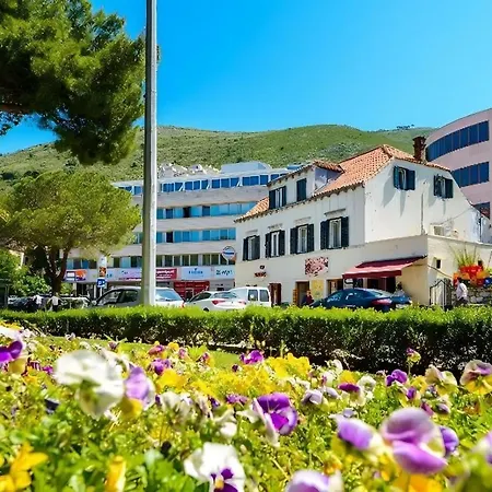 公寓 Captain's Place *