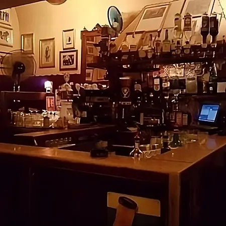 Captain's Place